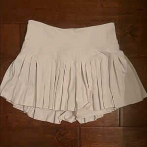Gold Hinge Women's Pleated Tennis Mini Skirt